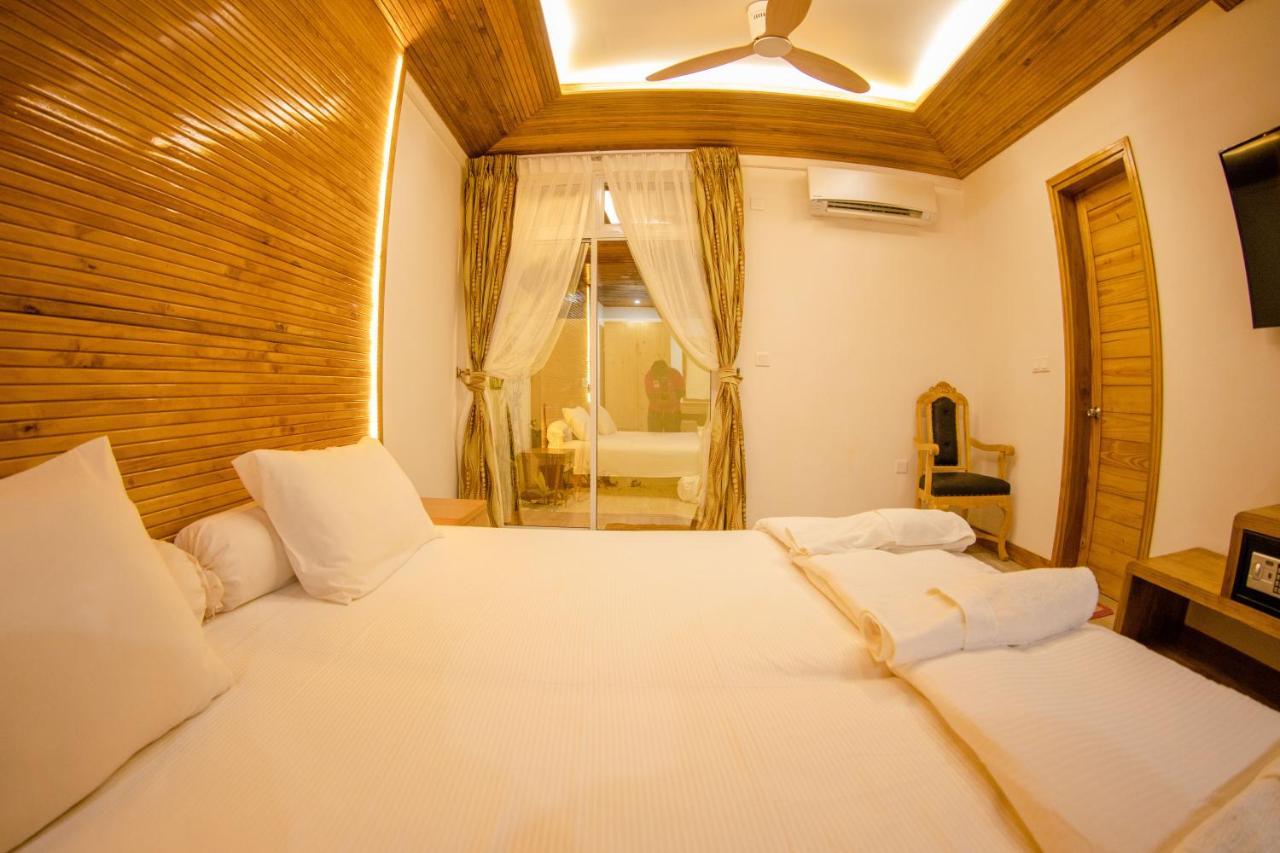 แปร์ลา ดาเกที Hotel ธานเกติ ภายนอก รูปภาพ